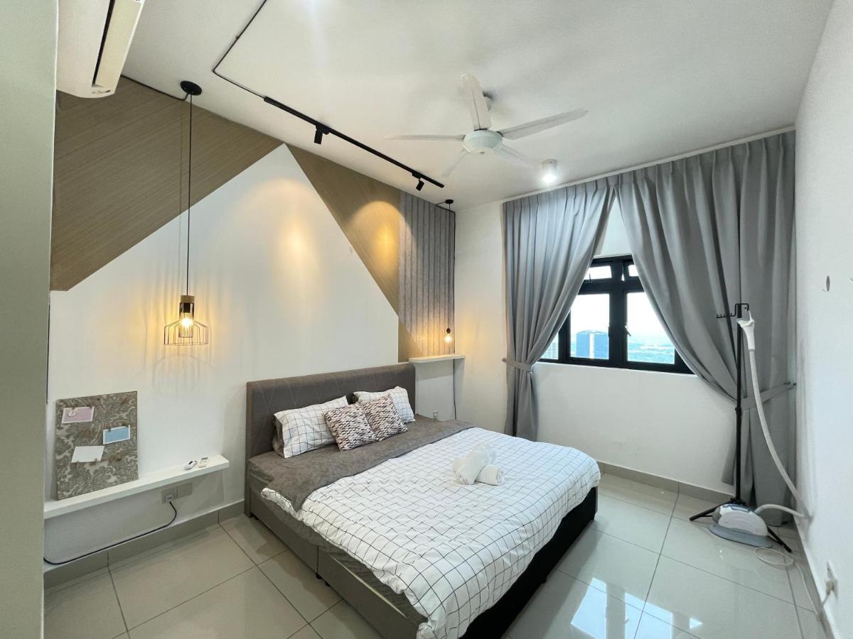 Meridin Medini By Wp Homestay Nusajaya  Exterior foto