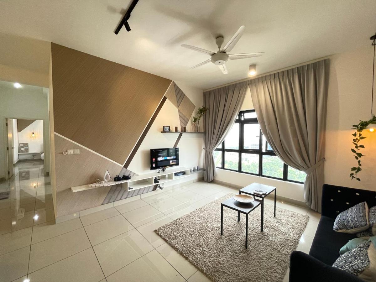 Meridin Medini By Wp Homestay Nusajaya  Exterior foto